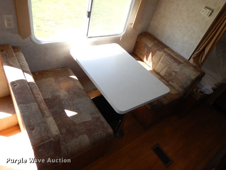 image for item IX9451 2004 Forest River 29DD Cherokee  camper