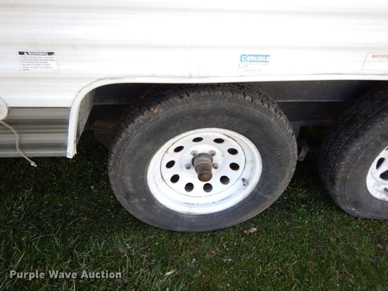 image for item IX9451 2004 Forest River 29DD Cherokee  camper