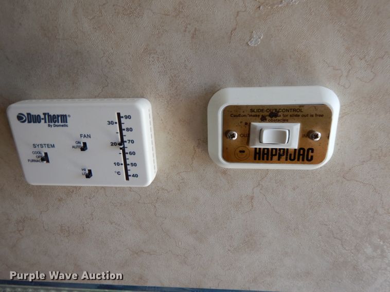 image for item IX9454 2007 Dutchmen Four Winds GS400  camper