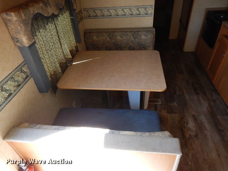 image for item IX9454 2007 Dutchmen Four Winds GS400  camper