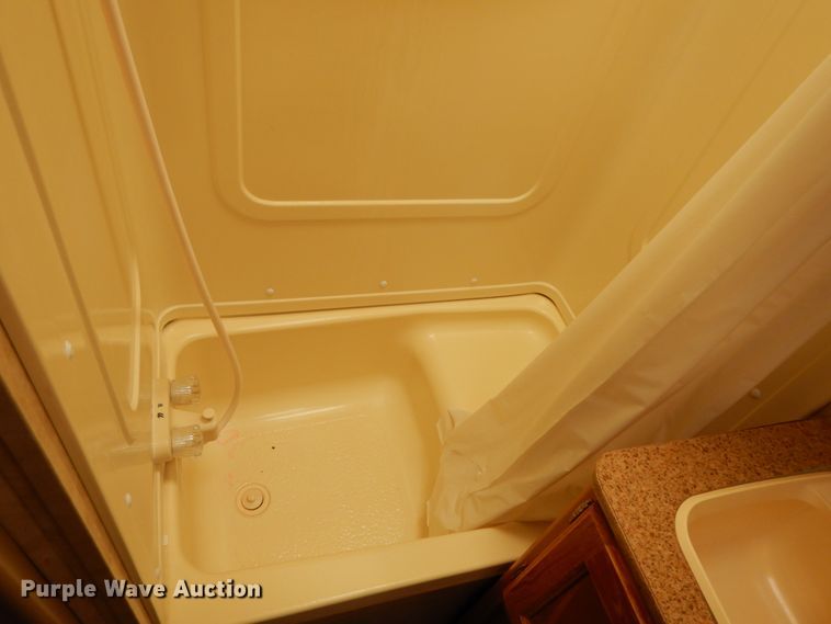 image for item IX9454 2007 Dutchmen Four Winds GS400  camper