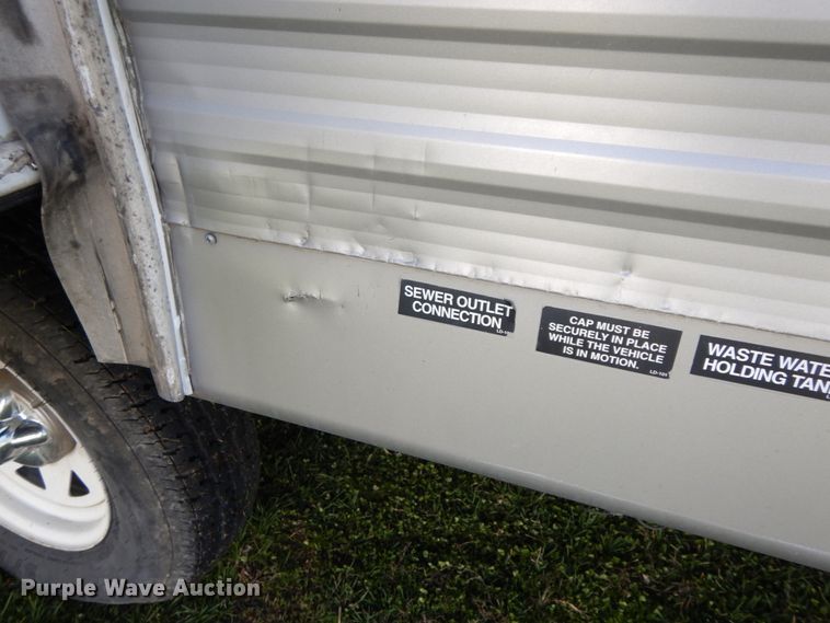 image for item IX9456 2006 Cross Roads Zinger ZT-320-QB  camper