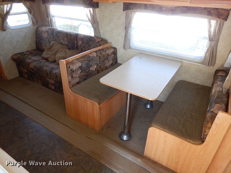 image for item IX9456 2006 Cross Roads Zinger ZT-320-QB  camper