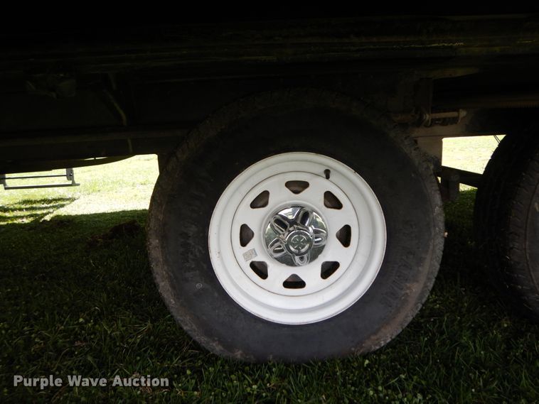 image for item IX9456 2006 Cross Roads Zinger ZT-320-QB  camper