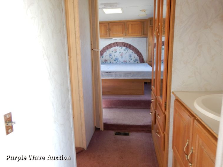 image for item IX9459 1996 Skamper  camper