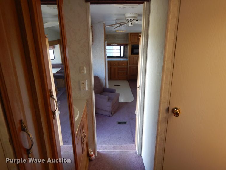 image for item IX9459 1996 Skamper  camper