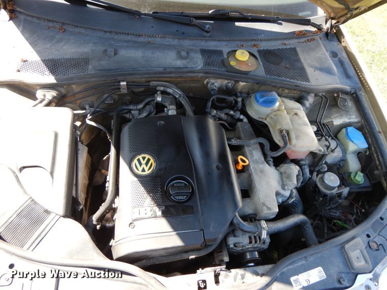 image for item IX9462 2001 Volkswagen Passat