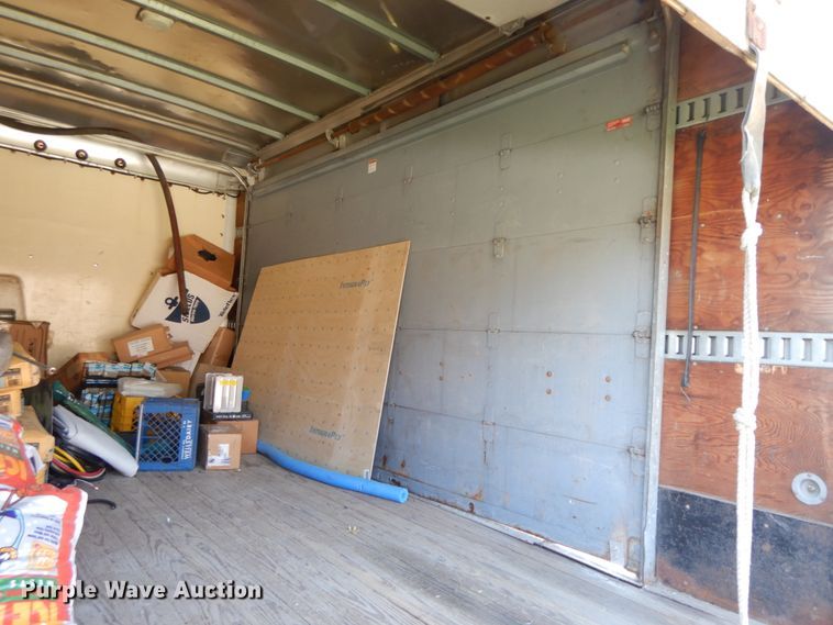 image for item IX9463 2009 Ford E450 Super Duty  box truck