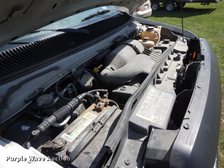 image for item IX9463 2009 Ford E450 Super Duty  box truck