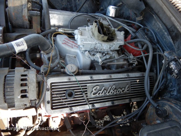 image for item IX9464 1988  Chevrolet C1500  pickup truck