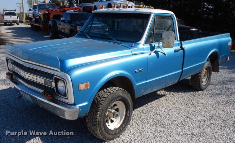 image for item IX9466 1969 Chevrolet K10  pickup truck