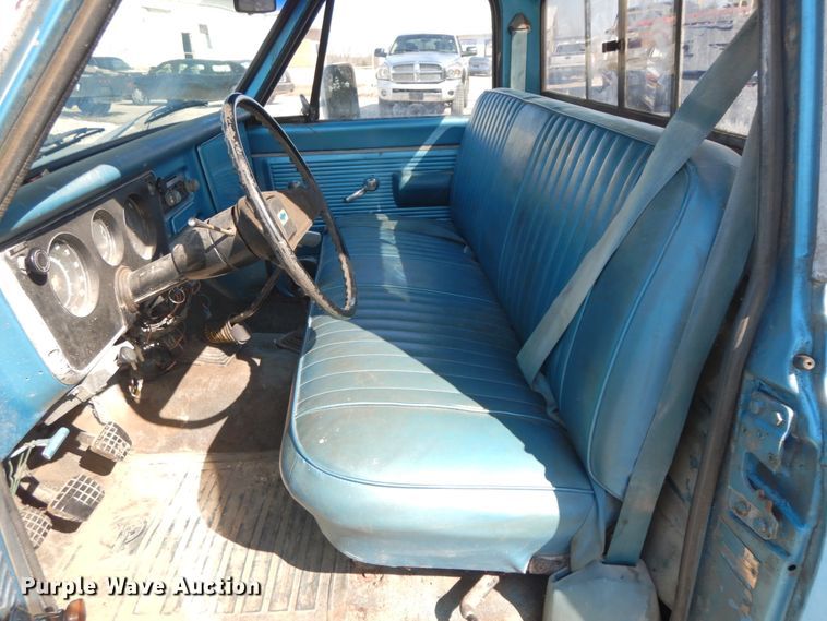 image for item IX9466 1969 Chevrolet K10  pickup truck