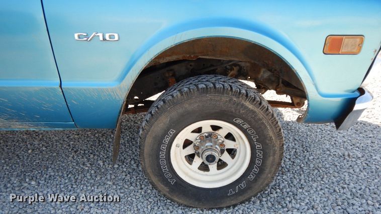 image for item IX9466 1969 Chevrolet K10  pickup truck