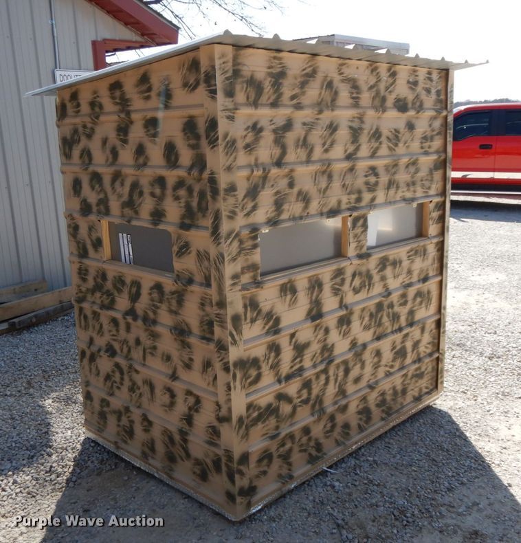 image for item IX9469 Shop built hunting blind