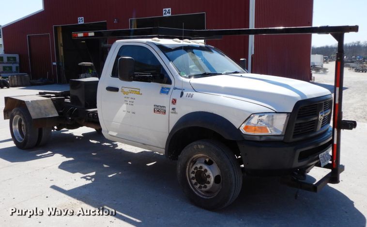 image for item IX9470 2012 Dodge Ram 5500HD  truck cab and chassis