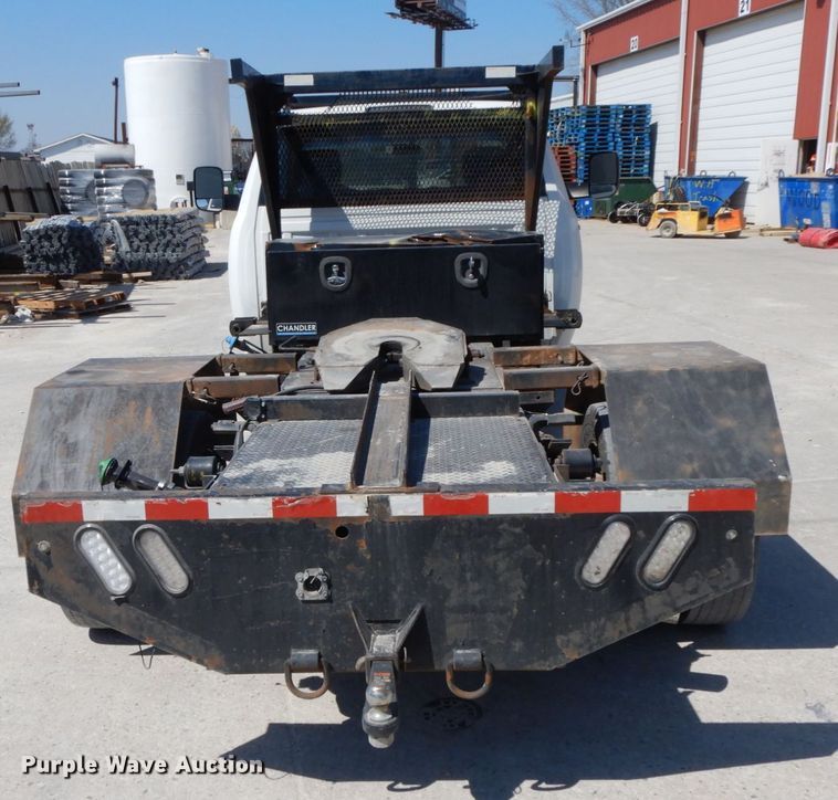 image for item IX9470 2012 Dodge Ram 5500HD  truck cab and chassis