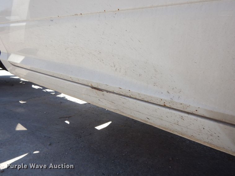 image for item IX9470 2012 Dodge Ram 5500HD  truck cab and chassis