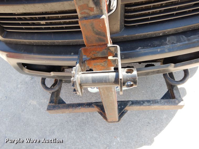 image for item IX9470 2012 Dodge Ram 5500HD  truck cab and chassis