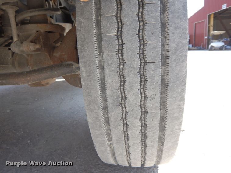 image for item IX9470 2012 Dodge Ram 5500HD  truck cab and chassis