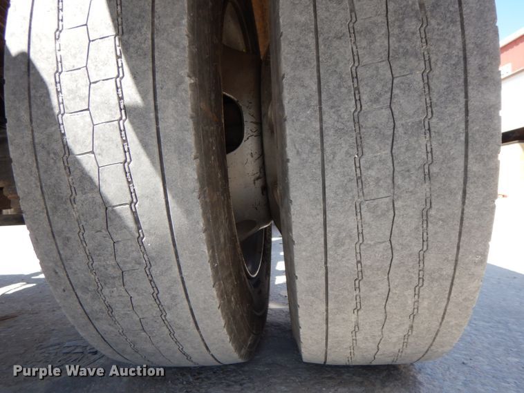 image for item IX9470 2012 Dodge Ram 5500HD  truck cab and chassis