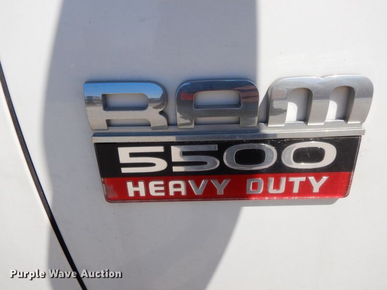 image for item IX9470 2012 Dodge Ram 5500HD  truck cab and chassis