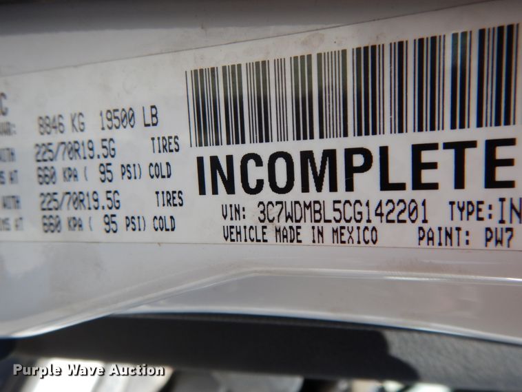 image for item IX9470 2012 Dodge Ram 5500HD  truck cab and chassis