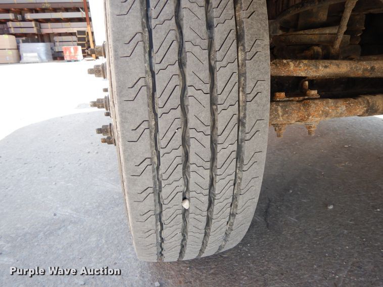 image for item IX9471 2014 Dodge Ram 5500HD  truck cab and chassis