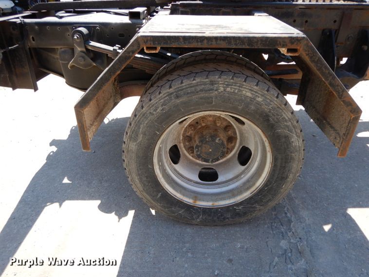 image for item IX9471 2014 Dodge Ram 5500HD  truck cab and chassis