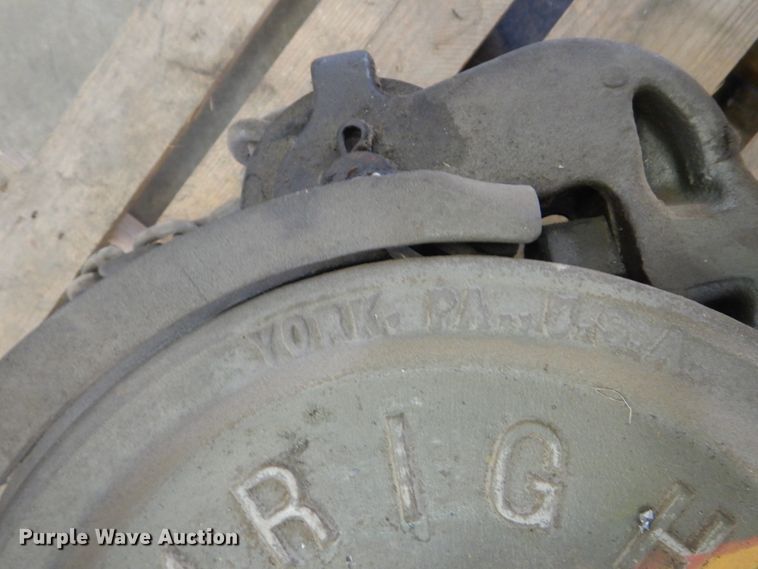 image for item IY9583 Auto Crane C-12 crane