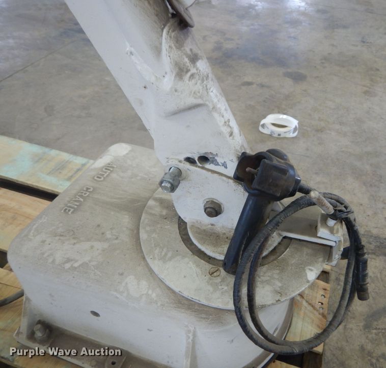 image for item IY9583 Auto Crane C-12 crane