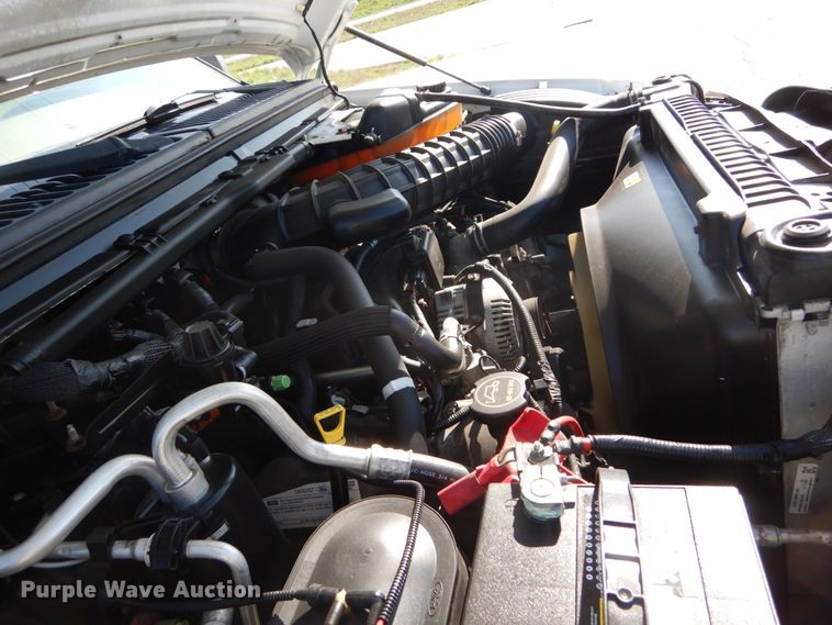 image for item IY9615 2005 Ford F350 Super Duty  utility bed pickup truck