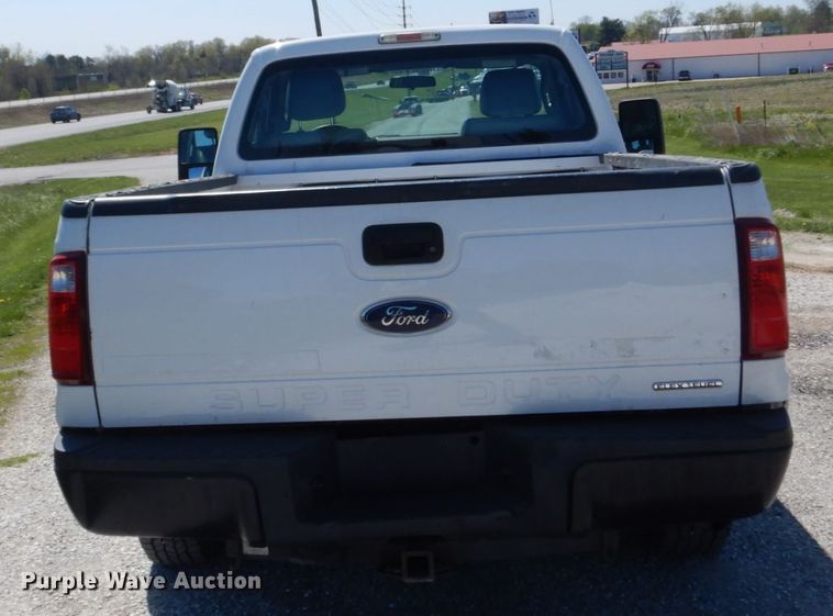 image for item IY9627 2013 Ford F350 Super Duty  pickup truck