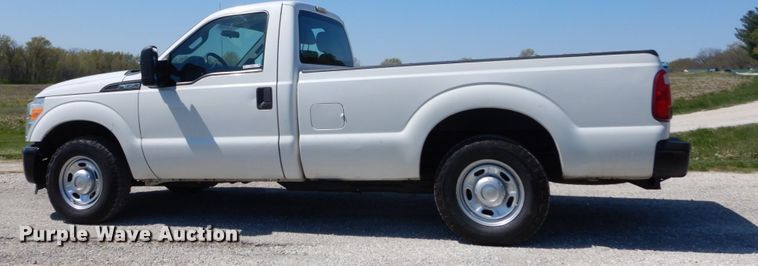 image for item IY9627 2013 Ford F350 Super Duty  pickup truck