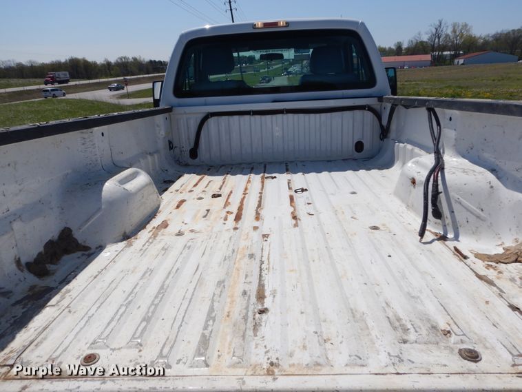 image for item IY9627 2013 Ford F350 Super Duty  pickup truck