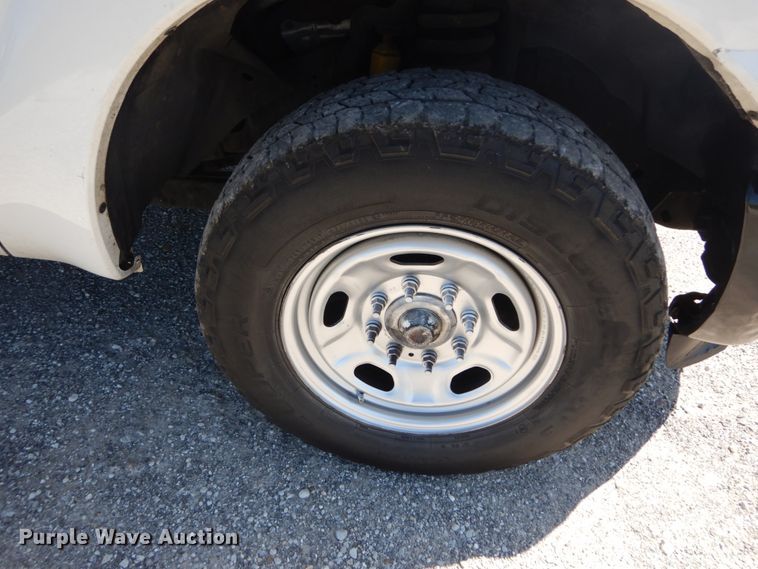 image for item IY9627 2013 Ford F350 Super Duty  pickup truck