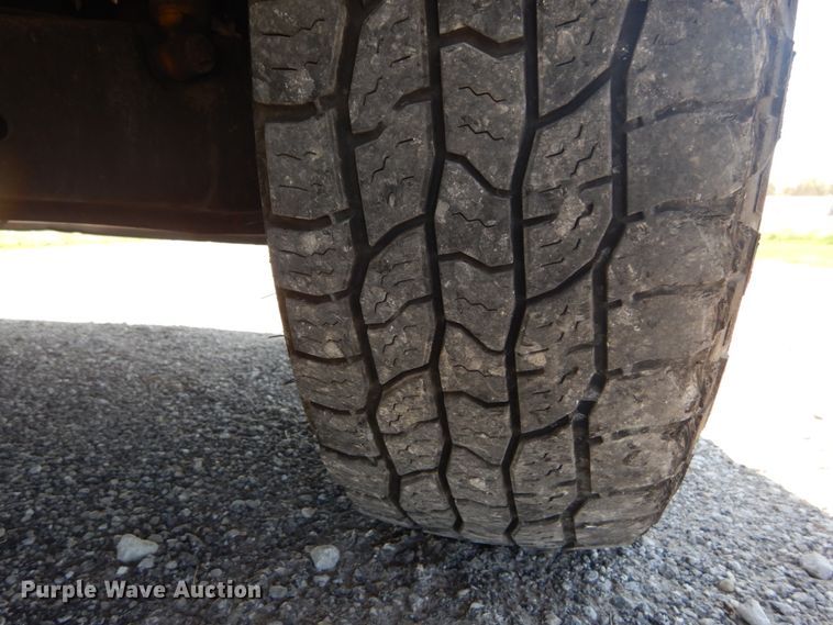 image for item IY9627 2013 Ford F350 Super Duty  pickup truck