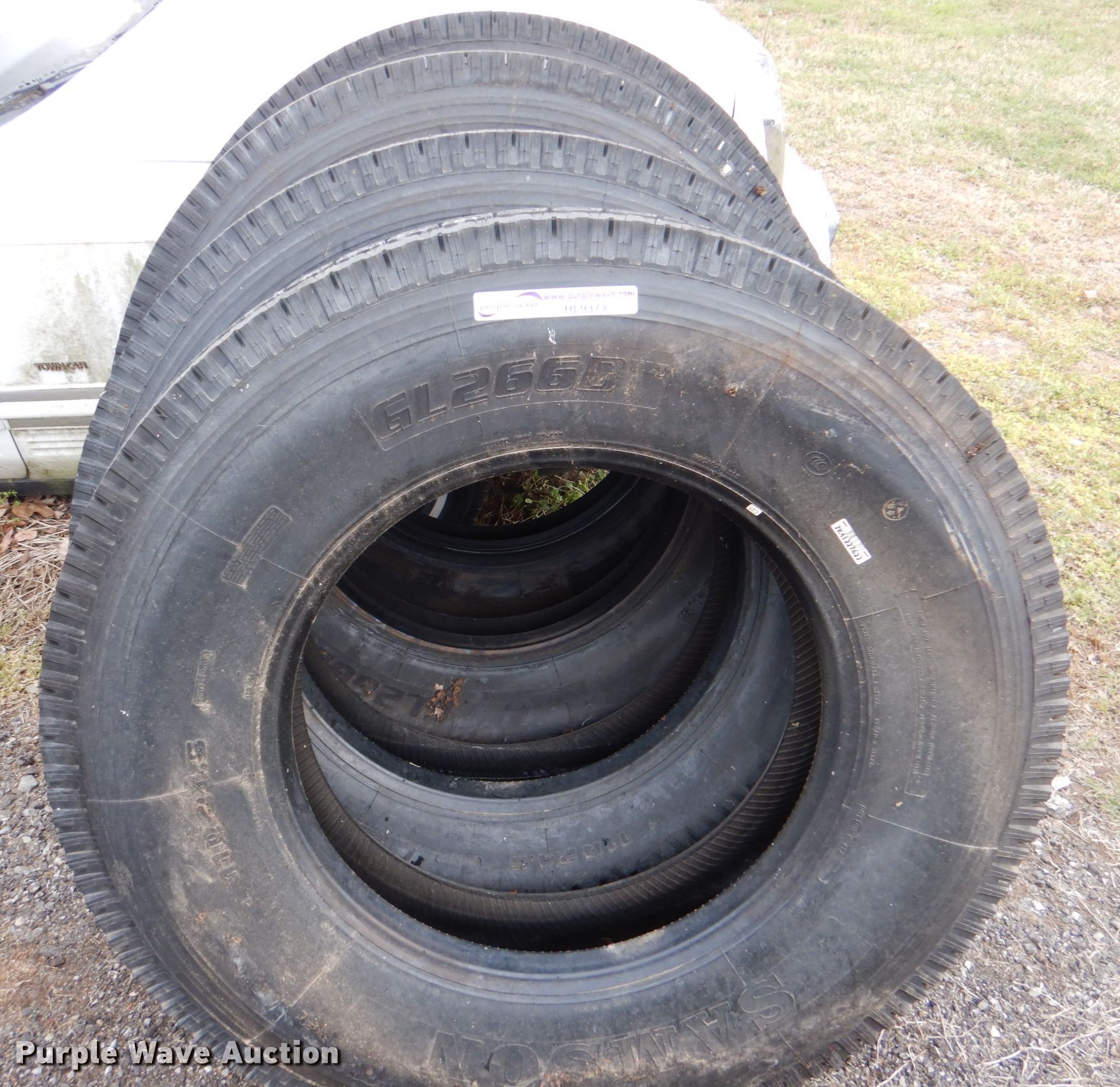 (4) Samson GL266D 11R24.5 tires in Checotah, OK Item HL9373 sold Purple Wave