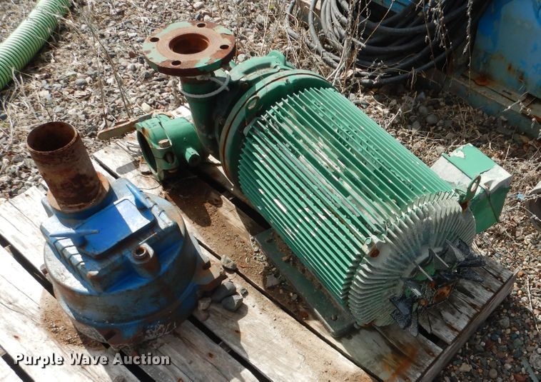 image for item AF9893 Water pump