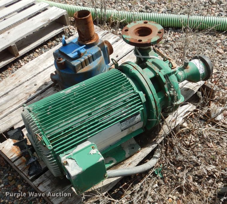 image for item AF9893 Water pump