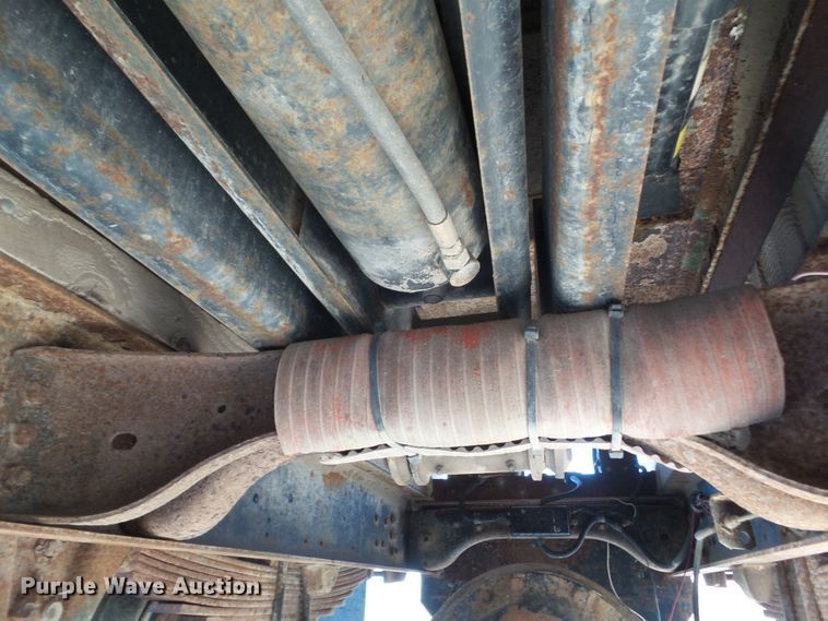 image for item DA7094 1982 Ford F700  dump truck