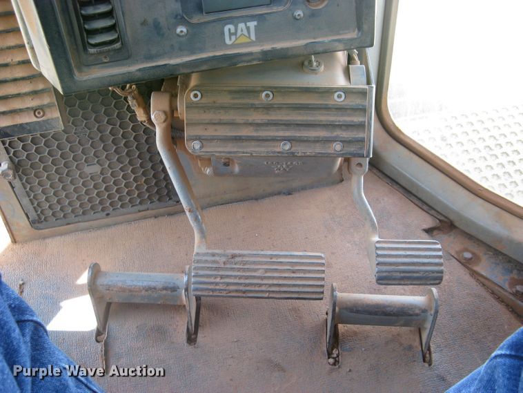 image for item DC1486 2008 Caterpillar D6T XW  crawler dozer