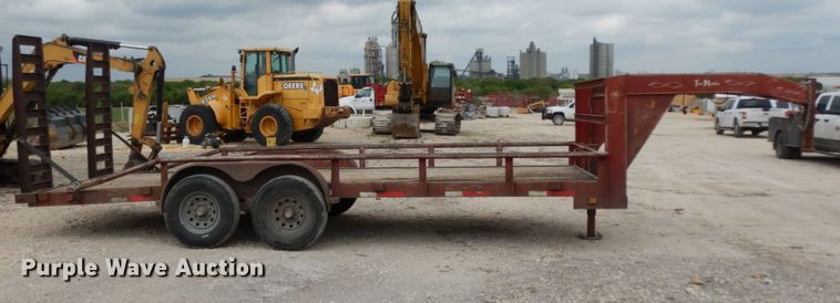 image for item DC2169 1999 Towmaster utility trailer