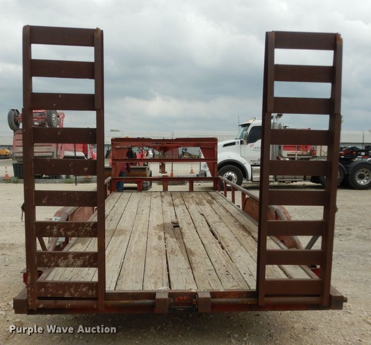 image for item DC2169 1999 Towmaster utility trailer