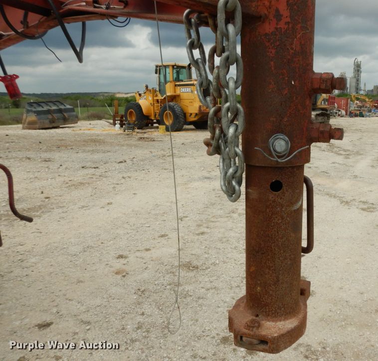 image for item DC2169 1999 Towmaster utility trailer