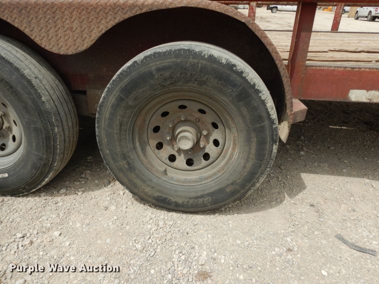 image for item DC2169 1999 Towmaster utility trailer