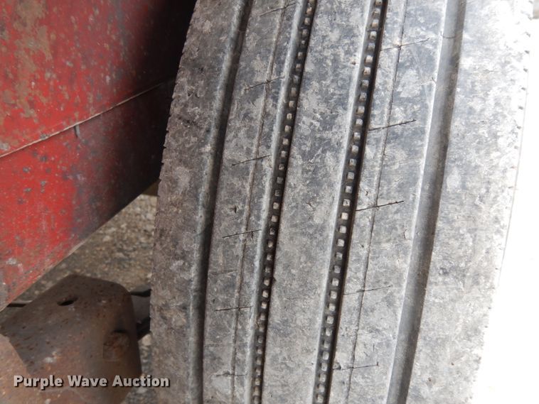 image for item DC2169 1999 Towmaster utility trailer