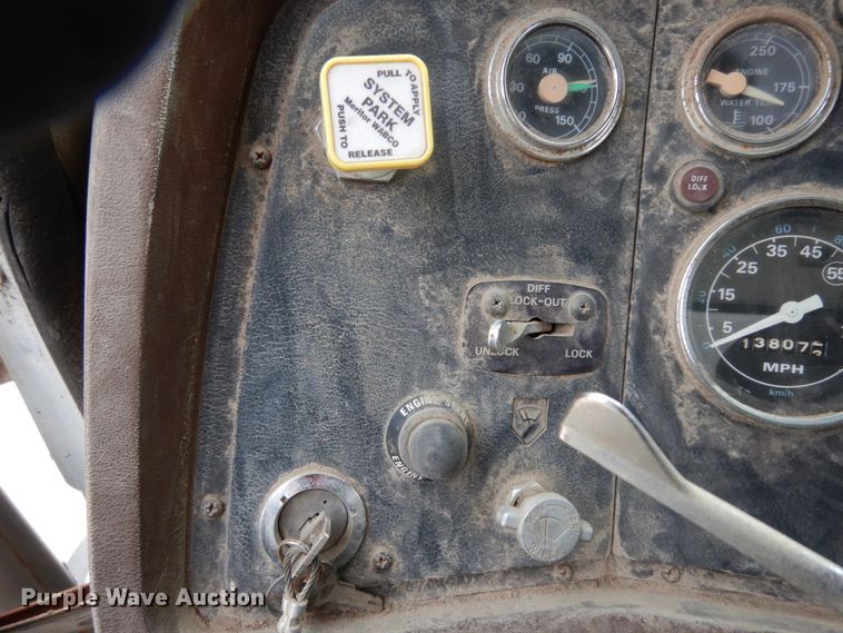 image for item DC2176 1984 Ford LTS8000  oil distributor truck