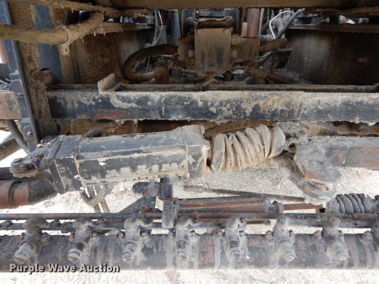 image for item DC2176 1984 Ford LTS8000  oil distributor truck