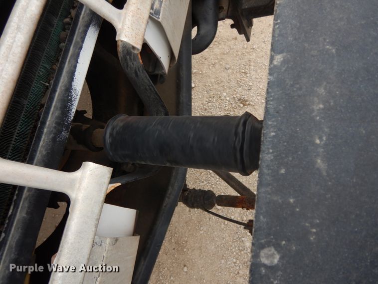 image for item DC2176 1984 Ford LTS8000  oil distributor truck