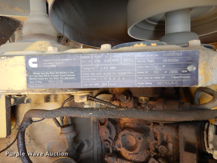 image for item DC2177 1992 Etnyre  chip spreader